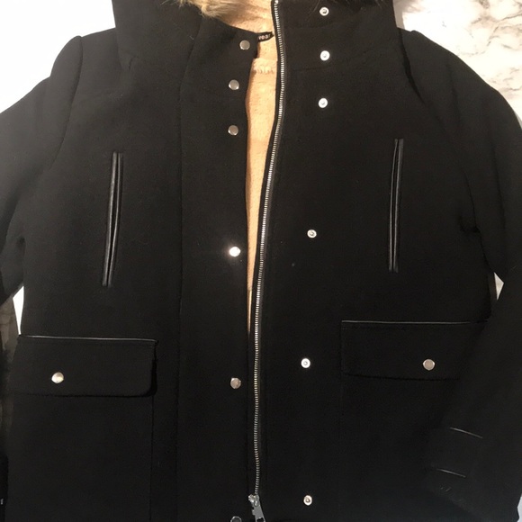 BLACK AND TAN JACKET WITH FUR HOOD - Picture 2 of 7